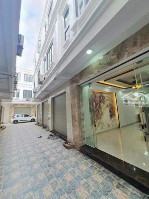 nhà 3 tầng 3 mặt thoáng tại cát linh tràng cát ngay gần chợ sâm bồ.40m2 3 tầng giá 1,69 tỷ có tt
