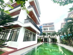 bán khách sạn nghỉ dưỡng phố cổ hội an - dt đất 815m2 - ngay kdl rừng dừa 7 mẫu - chỉ 52 tỷ tl