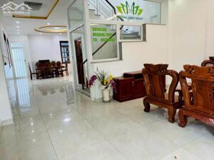 Biệt thự khu dân cư Khang Điền hướng Đông Nam