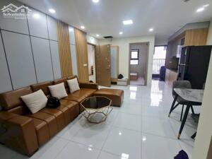 Cho thuê căn 2 ngủ , full đồ Hoàng Huy Lạch Tray , Đổng Quốc Bình