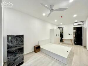 Cho thuê căn hộ Studio Bancon Full nội thất Quận 10