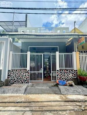 Nhà mới đẹp kdc 3A ô tô đến nơi