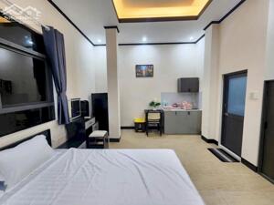 Căn hộ dịch vụ cao ngay trung tâm Ninh Kiều