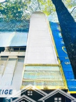 văn phòng hơn 900m2 sử dụng - số 135 đường 3 tháng 2, quận 10