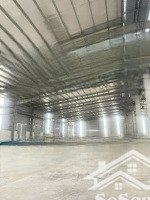 cho thuê kho xưởg 5.000m2 trên trục đường dt379 thuộc địa phận yên mỹ, gần nút giao cao tốc hn - hp