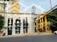 nhà góc 2 mặt tiền nguyễn thiện thuật nha trang khánh hoà