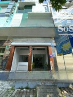 cho thuê nhà mặt phố ở hoàng quốc việt, q7, hcm giá: 55 triệu, 132m2 view đẹp , có hầm và thang máy