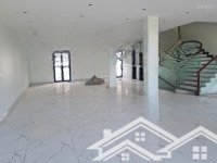 chính chủ cho thuê nhà mặt đường làm văn phòng, trung tâm dạy học, kinh doanh