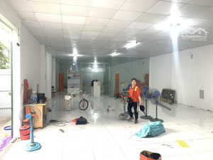 cho thuê kho 185m2 trung yên, trung hòa, cầu giấy, hà nội. lh: 0932871168