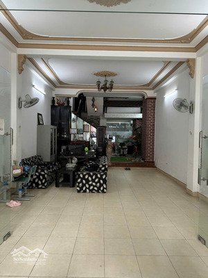 cho thuê 1 trệt, 1 phòng trong nhà đẹp đường 7.5m nguyễn phong sắc, khuê trung, cẩm lệ