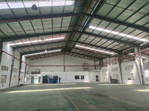 cho thuê kho siêu vip: 350m2, 505m2, 1000m2, 2000m2... đường trường sơn, p. 15, quận 10
