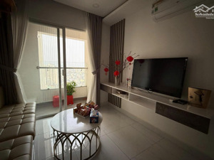 bán căn hộ chung cư lê hồng phong ( q 5 ) : dt 80m2.2pbn giá 3.7 tỷ lh 0909.563.784 mr hưng