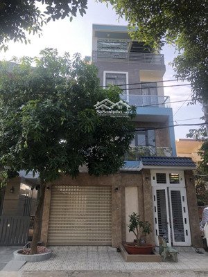 cho thuê căn hộ dịch vụ, khu biệt thự cao cấp, bảo vệ 24/7, đối điện công viên, an ninh, yên tĩnh