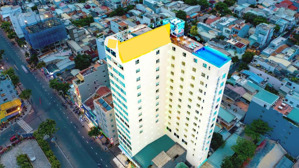 bán gấp khách sạn 3 sao đang kinh doanh trên đường nguyễn văn thoại kinh doanh siêu đỉnh