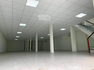 cho thuê mặt bằng nguyễn tất thành, 500 m2, ngang 20 mét
