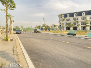 đất ô tô quay đầu nguyễn lộ trạch ngay đường võ nguyên giáp 2 tỷ 5