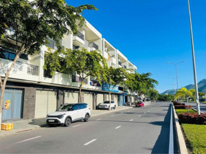 căn shophouse kinh doanh đường võ văn kiệt kđt vcn phước long ii, có sổ hồng chỉ 8,9 tỷ/ 0931800111