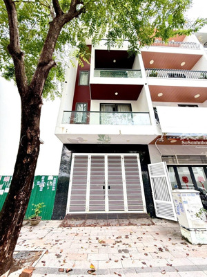 cho thuê nhà kinh doanh 4 tầng khu vcn phước hải nha trang giá 22 triệu/tháng