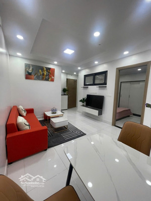 cho thuê căn hộ 56m2 full đồ, 2 ngủ 2vs view thoáng 7tr đã bao full phí. hoàng huy lạch tray.