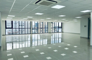 cho thuê tòa nhà đường bàu cát dt 15x30m, trệt 3 lầu pccc đầy đủ
