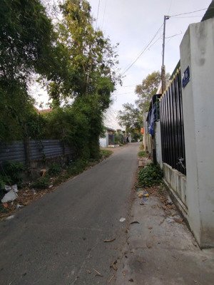 cho thuê phòng trọ p. tân an, 16m2, giá 1,2 triệu/tháng, gần chợ bưng ông cầu