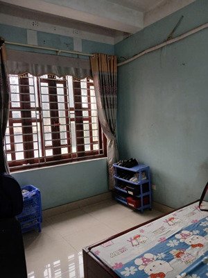 cần cho thuê nguyên tầng 2 trong nhà tại gia lâm - hà nội, 2 phòng ngủ ngay gần ga phú thụy