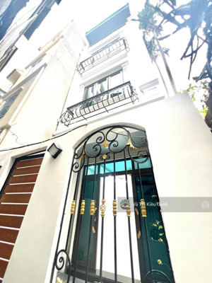 bán nhà riêng chính chủ hoàng mai 50m2, 4 tầng,6.7 tỷ,gần ô tô 10m,hồ điều hòa, công viên,ngõ thông