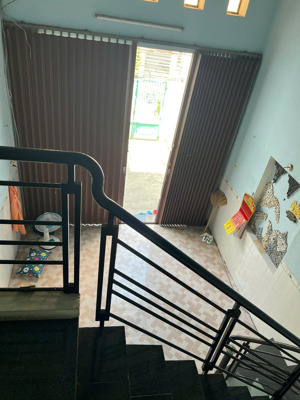 cho thuê nhà mặt tiền khu lê thanh nghị, quy nhơn - diện tích 80m2 - 3pn, khách, bếp, sân - 5tr/th