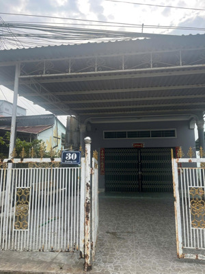 cho thuê nhà số 30 đường 2/9, phường tô châu, hà tiên, kiên giang, mặt tiền đường, có dãy phòng trọ