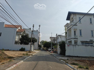 bán đất biệt thự cao cấp khu kiến tạo, phường 8, vũng tàu, cách biển bãi sau 200m, sổ hồng riêng