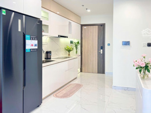 cần bán nhanh căn hộ 2pn full nội thất đẹp mới bàn giao chủ đầu tư