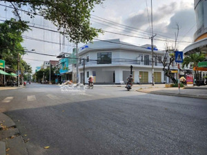 cho thuê mặt bằng góc ngã tư khu sầm uất trung tâm thành phố rạch giá, kiên giang