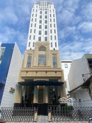 chính chủ cho thuê văn phòng trung tâm nha trang