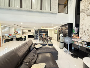 cơ hội hiếm shophouse 2 mặt tiền siêu đẹp xh1 vcn phước long 2 giá rẻ kinh doanh đầu tư vừa để ở