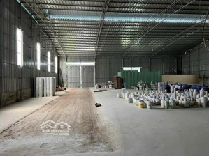 cho thuê kho 1200m2. mặt tiền ql1a, tân phú thạnh, hậu giang.