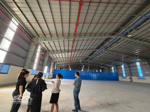 cho thuê kho mới đẹp kcn trảnh bàng , tây ninh giáp long an và tp.hcm , pccc tự động