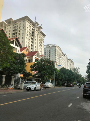 cho thuê nhà phố kdc himlam 6a, 3 lầu, giá 25tr ms viêm 0938971212
