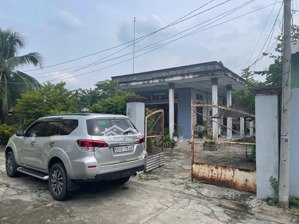 bán 2.242m2 đất và nhà cấp 4 vị trí đẹp, ngay trung tâm thị trấn củ chi,