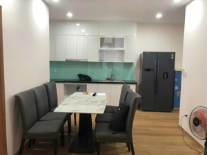 cho thuê căn hộ 3 phòng ngủ giá rẻ full nội thất