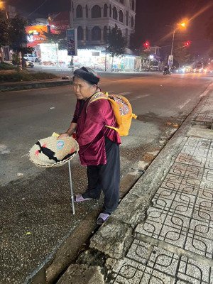 mặt bằng lớn 2 mặt tiền tại trung tâm thành phố bảo lộc- lâm đồng