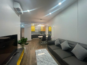 bán căn hộ summer , quận 6, dt 73m2, 3pn giá 3.1ty . lh : 0909 228 094 minh sang