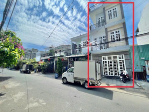 căn hộ dịch vụ ngay tại vincom dĩ an vị trí siêu đẹp bán gấp