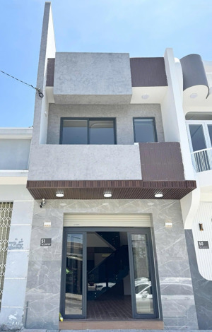 nhà mới 3 tầng gần biển, full nội thất, đường lớn 16m. 0912 88 1281