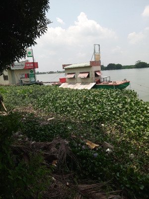 bán cây xăng dầu kèm nhà ở xây dựng kiên cố bêtông