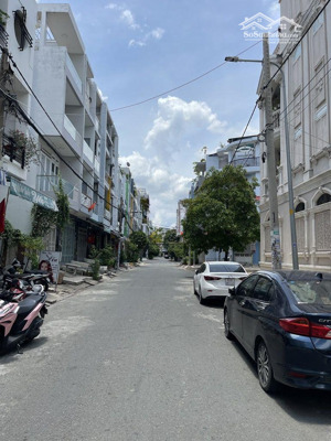 nhà bán khu dân cư bình phú q. 6, 90m2
