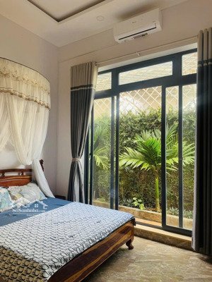 cho thuê villa sân vườn 500m2 4 phòng ngủ đầy đủ nội thất mặt tiền ymoal thành phố buôn ma thuột