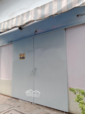 cho thuê kho thích hợp kinh doanh sản xuất, may mặc ngay trung tâm quận 11