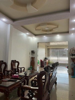 chính chủ cần bán gấp căn nhà mt chợ đầu mối ngay thị trấn liên nghĩa, đức trọng, lâm đồng