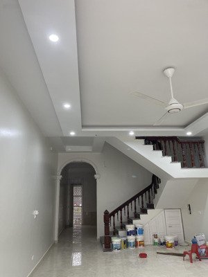 cho thuê nhà 3 tầng làm cơ sở dạy học
