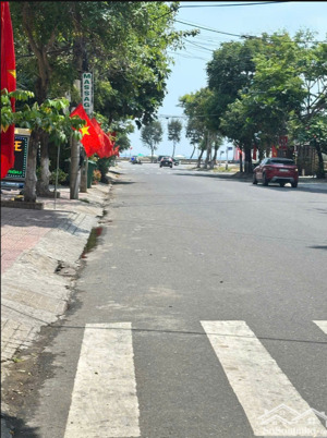 bán lô góc 2 mặt tiền đường hồ tùng mậu, liên chiểu, đà nẵng, lh 0934888092, giá chỉ 14,8 tỷ